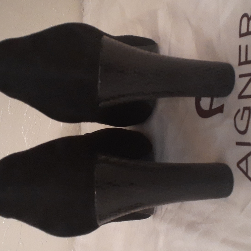 Etienne Aigner Suede pumps blk Sz. 39 (8.5 US) - Picture 2 of 8